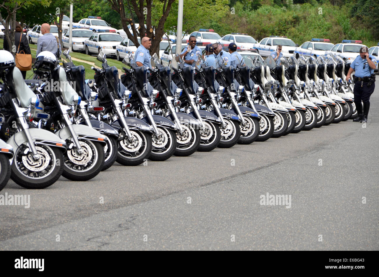 Motos policiales aparcados Foto de stock