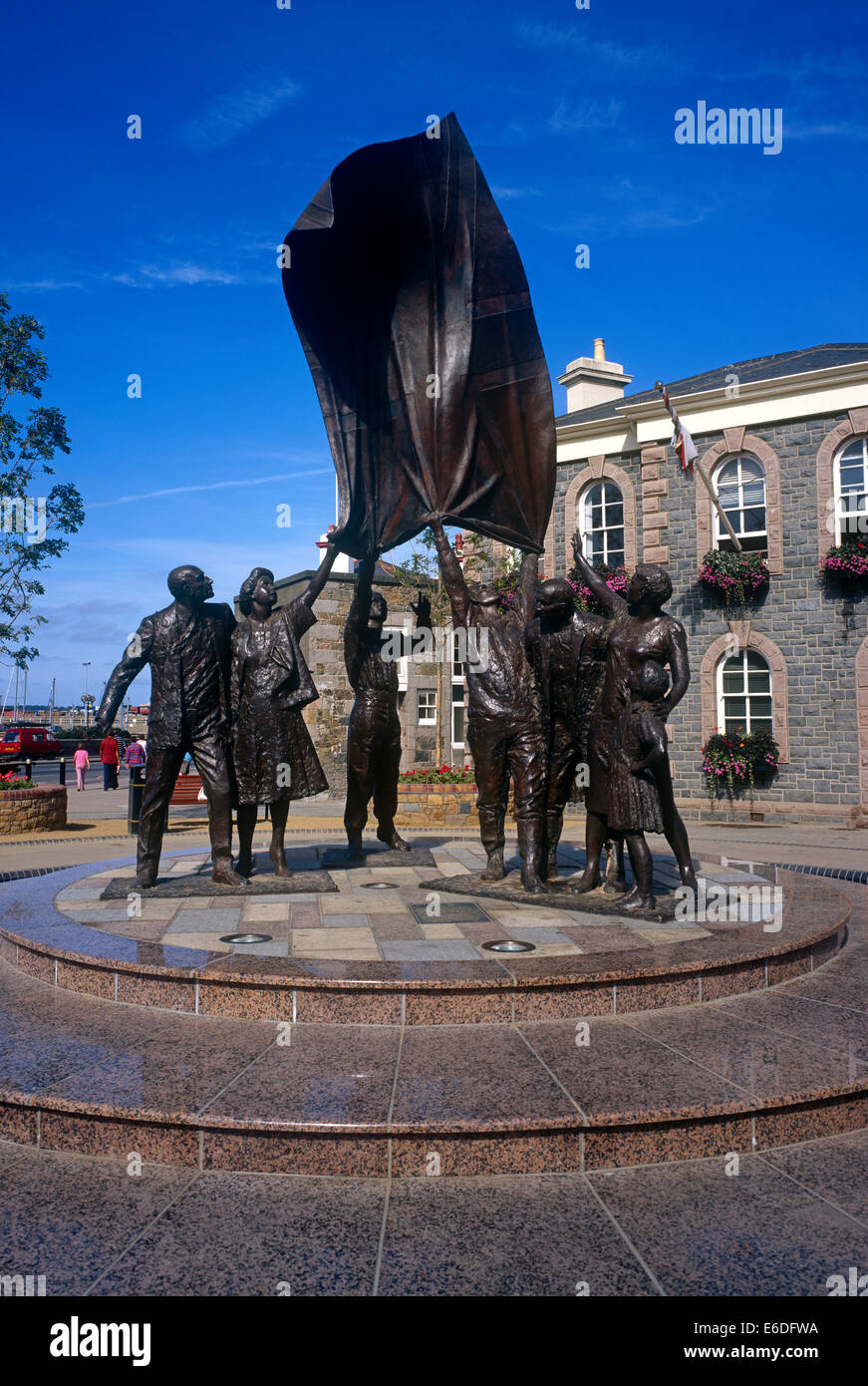 El monumento a la liberación St Helier, Jersey, las Islas del Canal británico Foto de stock