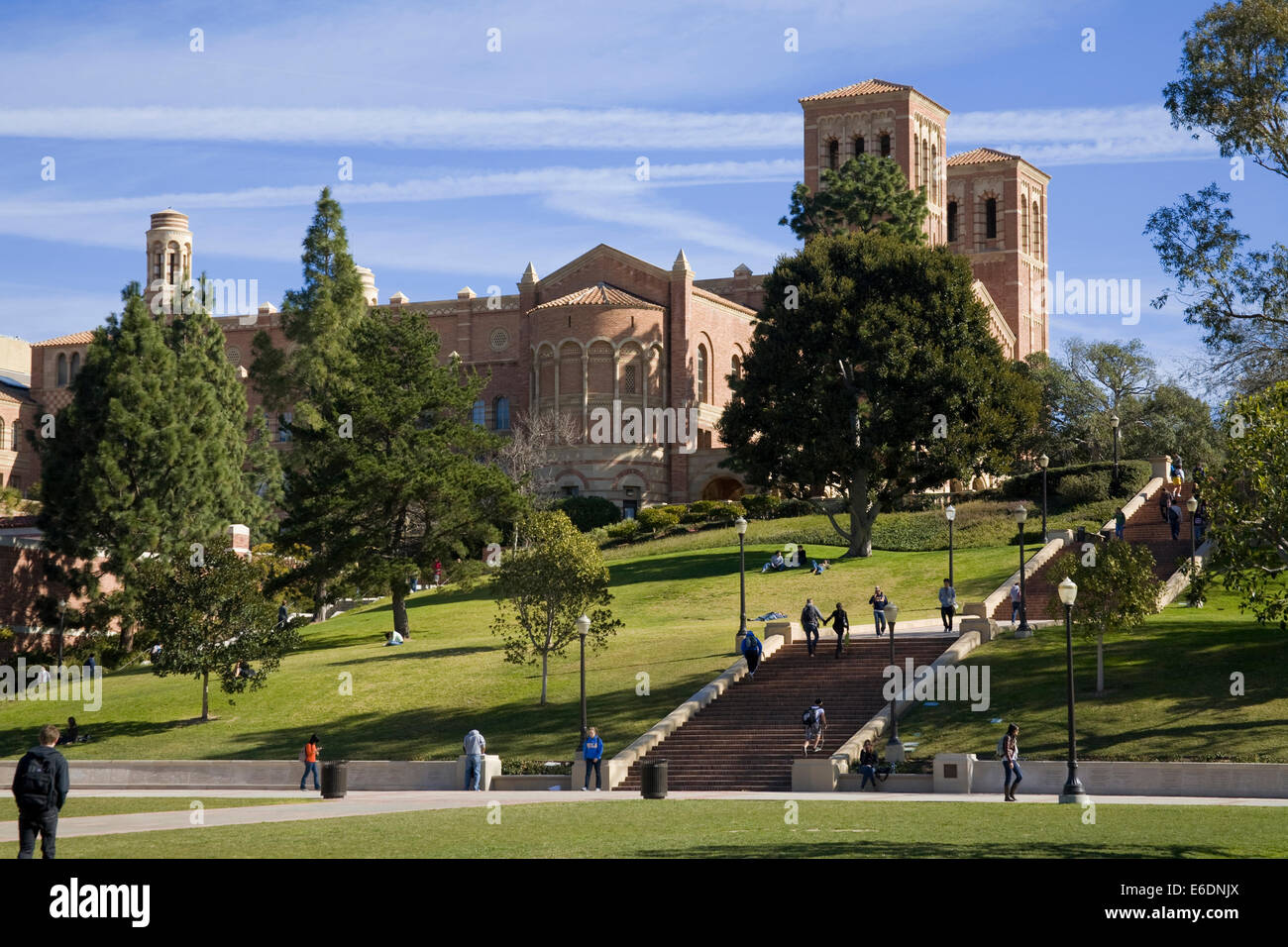 Royce Hall, UCLA, Westwood, en Los Angeles, California, EEUU. Foto de stock