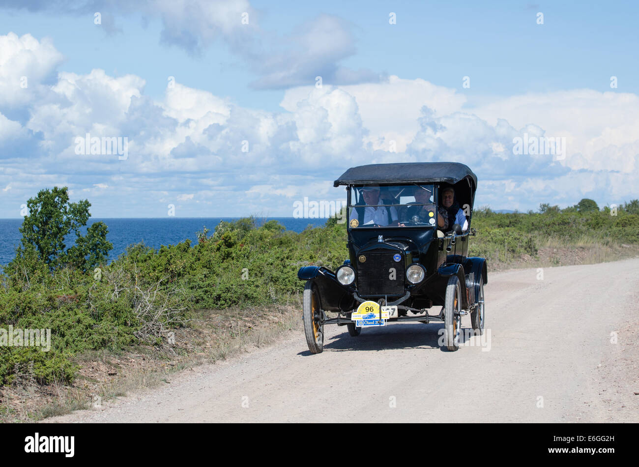 T-Ford (1908-1927) en oldtimer rally en la isla de Öland en Suecia Foto de stock