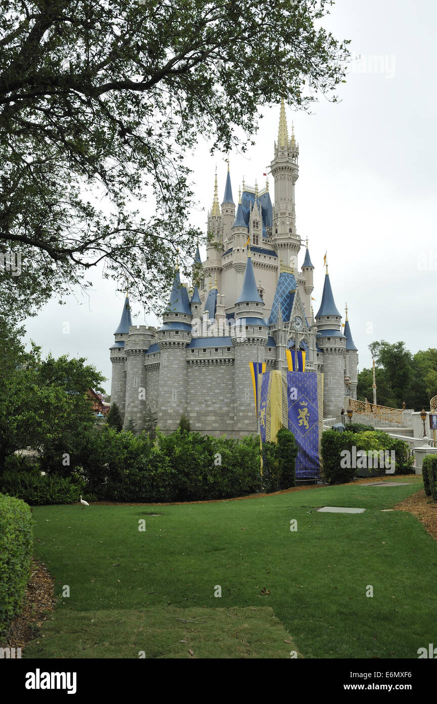 Cinderella Castle Magic Kingdom Park Walt Disney World Orlando Florida Fotografia De Stock Alamy