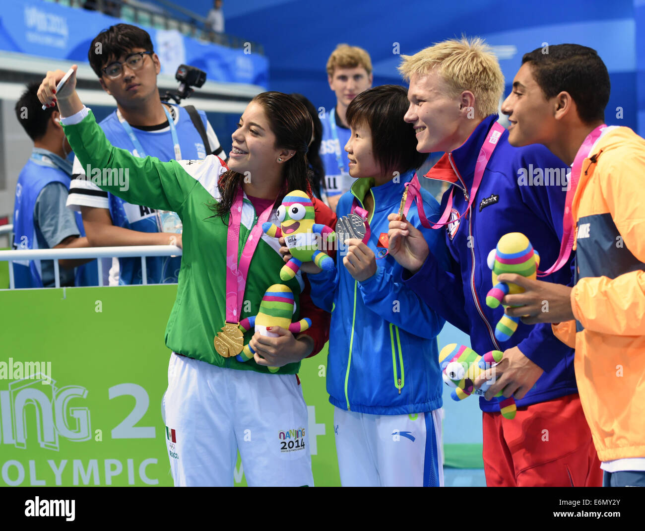 Alejandra Orozco Fotos E Imagenes De Stock Alamy
