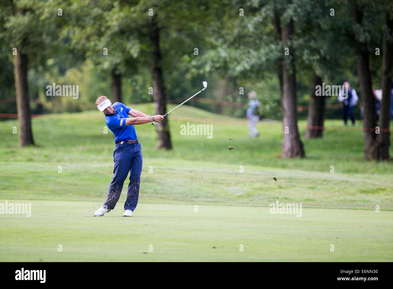 El jugador holandés Joost Luiten en acción durante la primera ronda de 71th italianos abierto celebrado en el Circolo Golf Torino Foto de stock