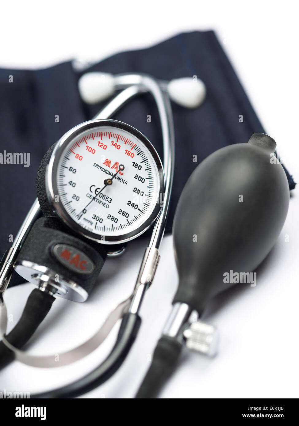 Manómetro de presión arterial esfigmomanómetro Fotografía de stock - Alamy