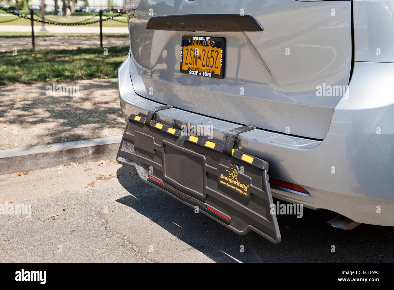 Protector de parachoques de coche fotografías e imágenes de alta resolución  - Alamy