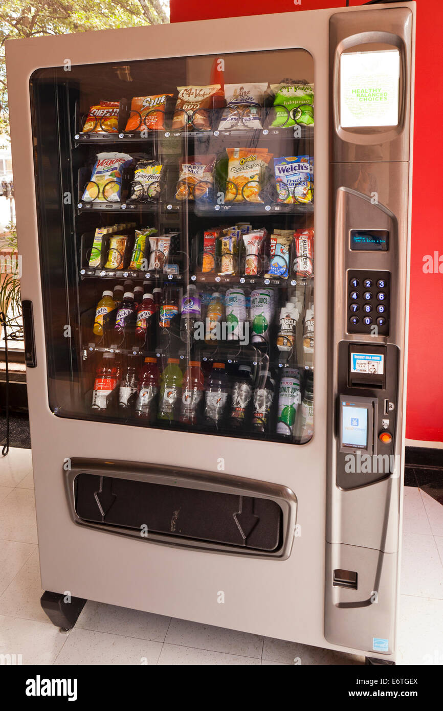 Healthy vending machine fotografías e imágenes de alta resolución - Alamy