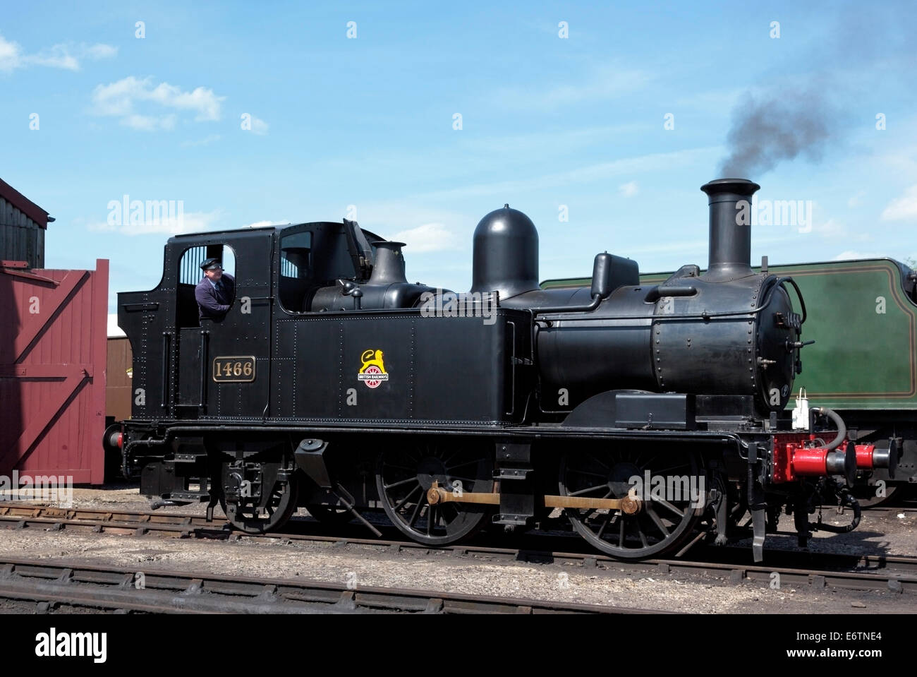 Great Western Railway Collet 0-4-2 motor del tanque número 1466 en Didcot Railway Centre. Foto de stock