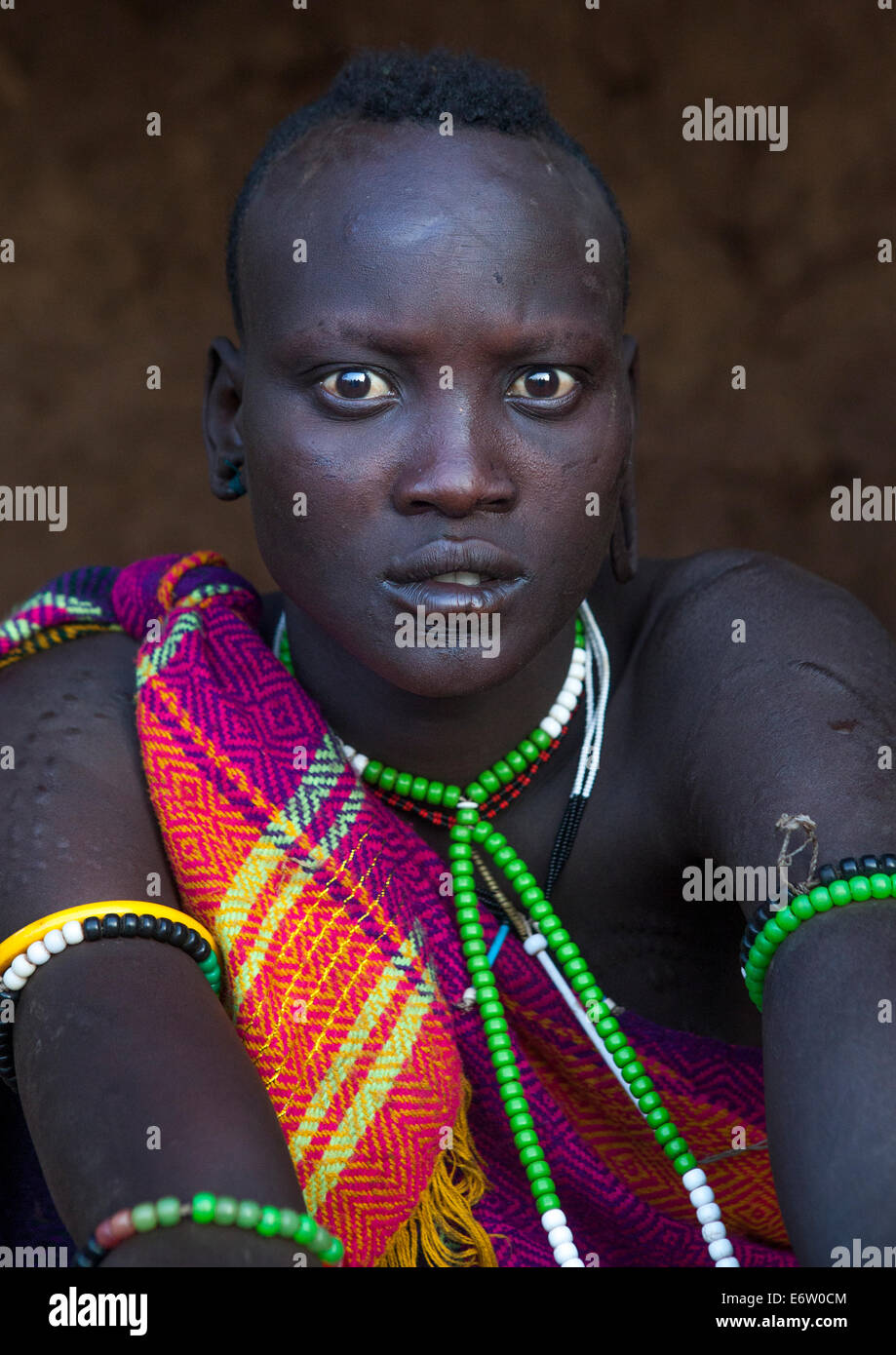 obra maestra acuerdo cura Retrato de una mujer de la tribu Bodi, Hana Mursi, Valle de Omo, Etiopía  Fotografía de stock - Alamy