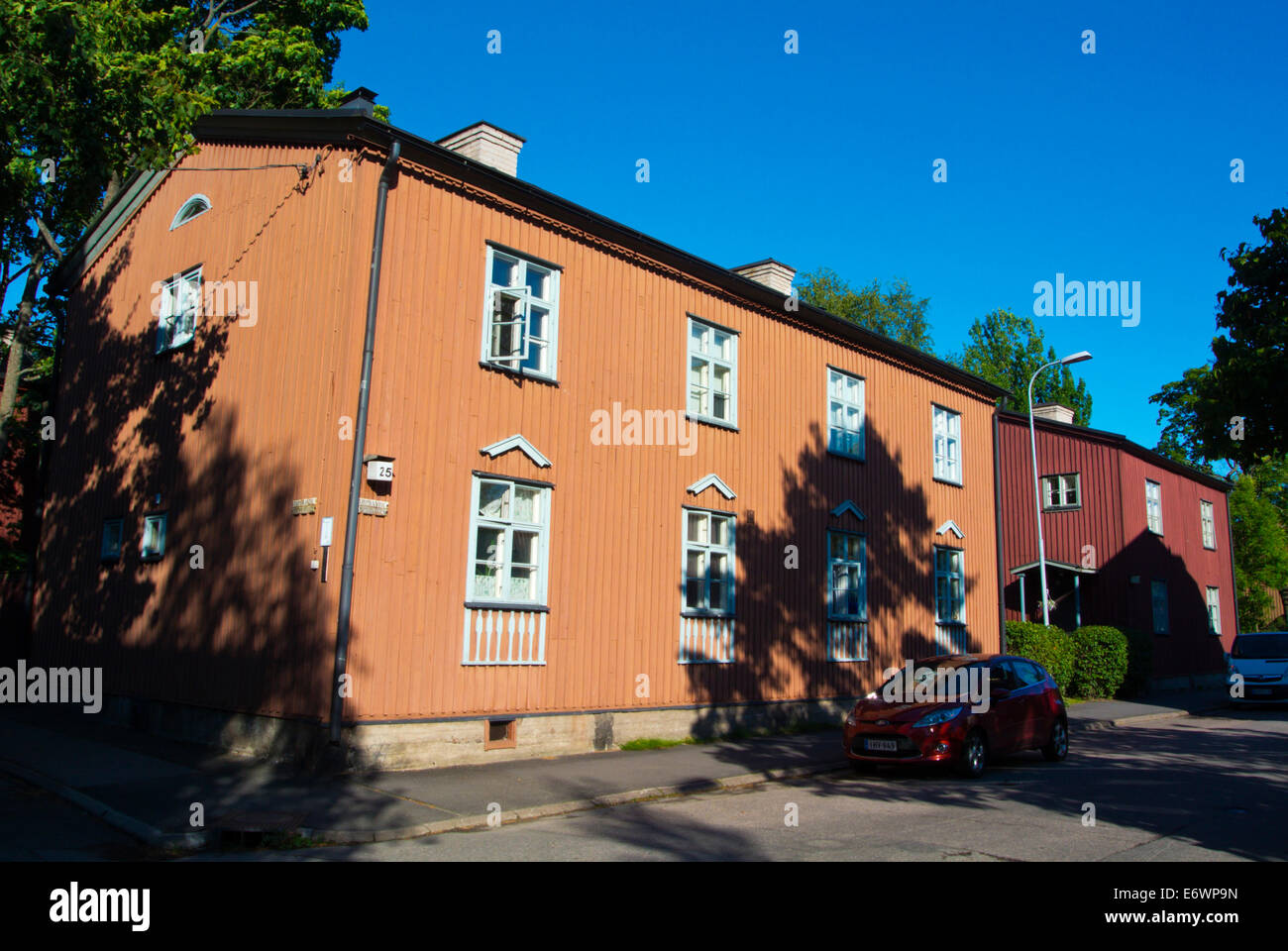 Käpylä barrio de casas de madera, Helsinki, Finlandia, Europa