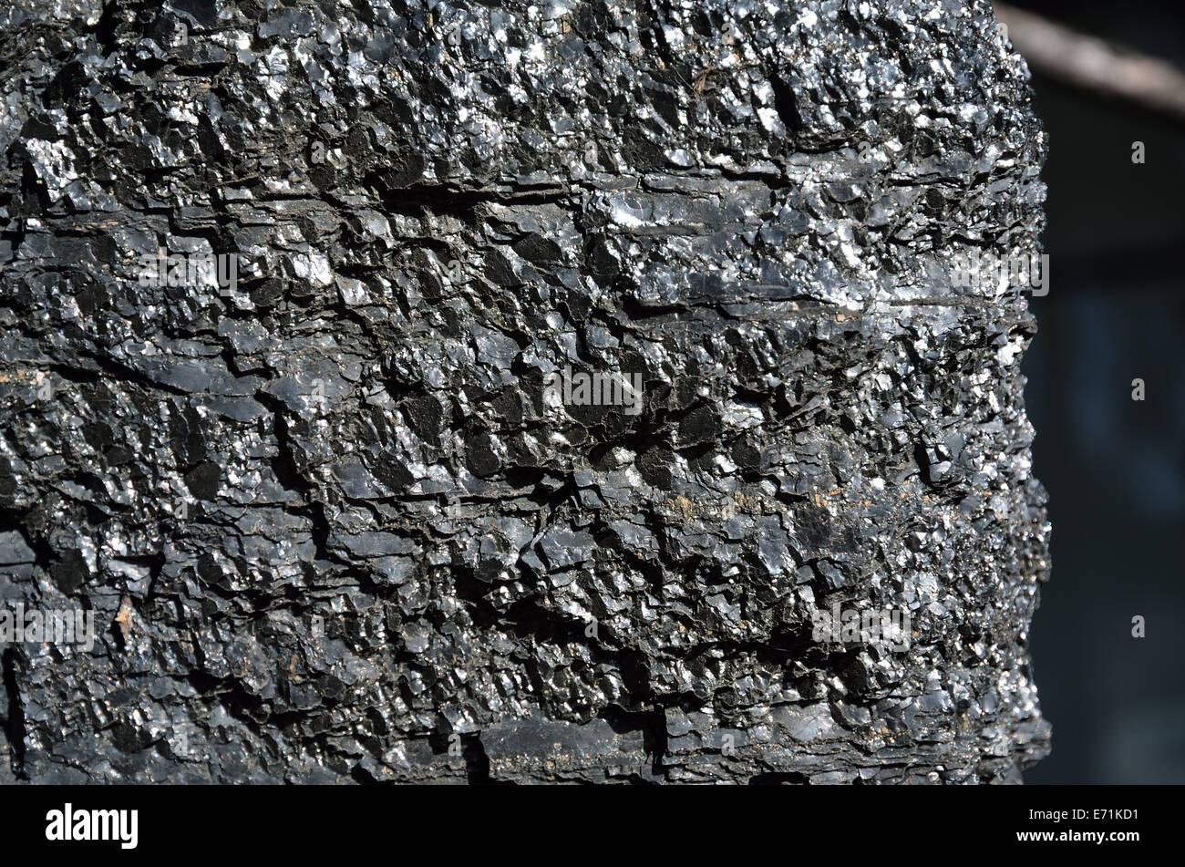 Close-up de una pieza del carbón bituminoso Foto de stock