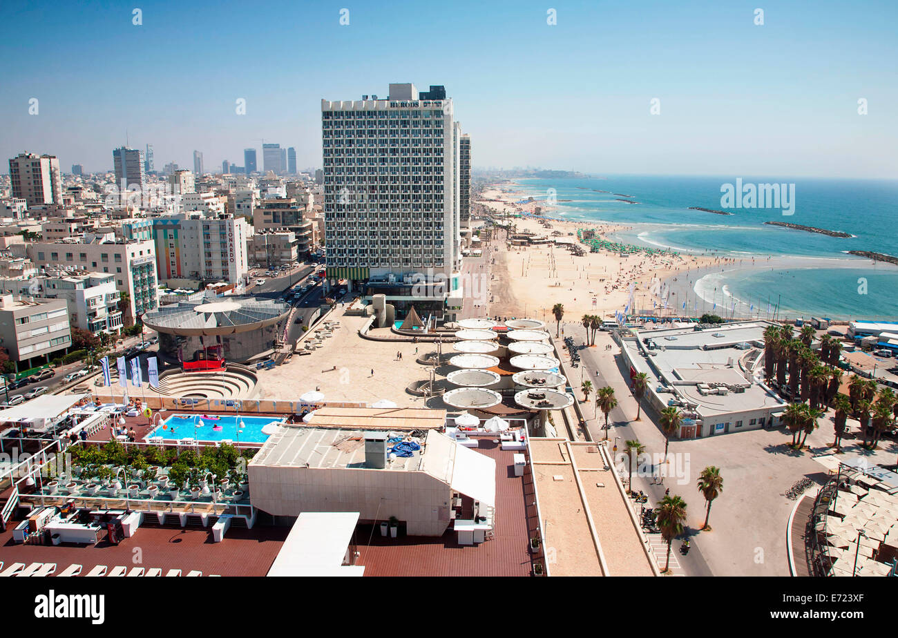 Israel, Tel Aviv, Herodes Hotel en Gordon playa calle Hayarkon Fotografía  de stock - Alamy