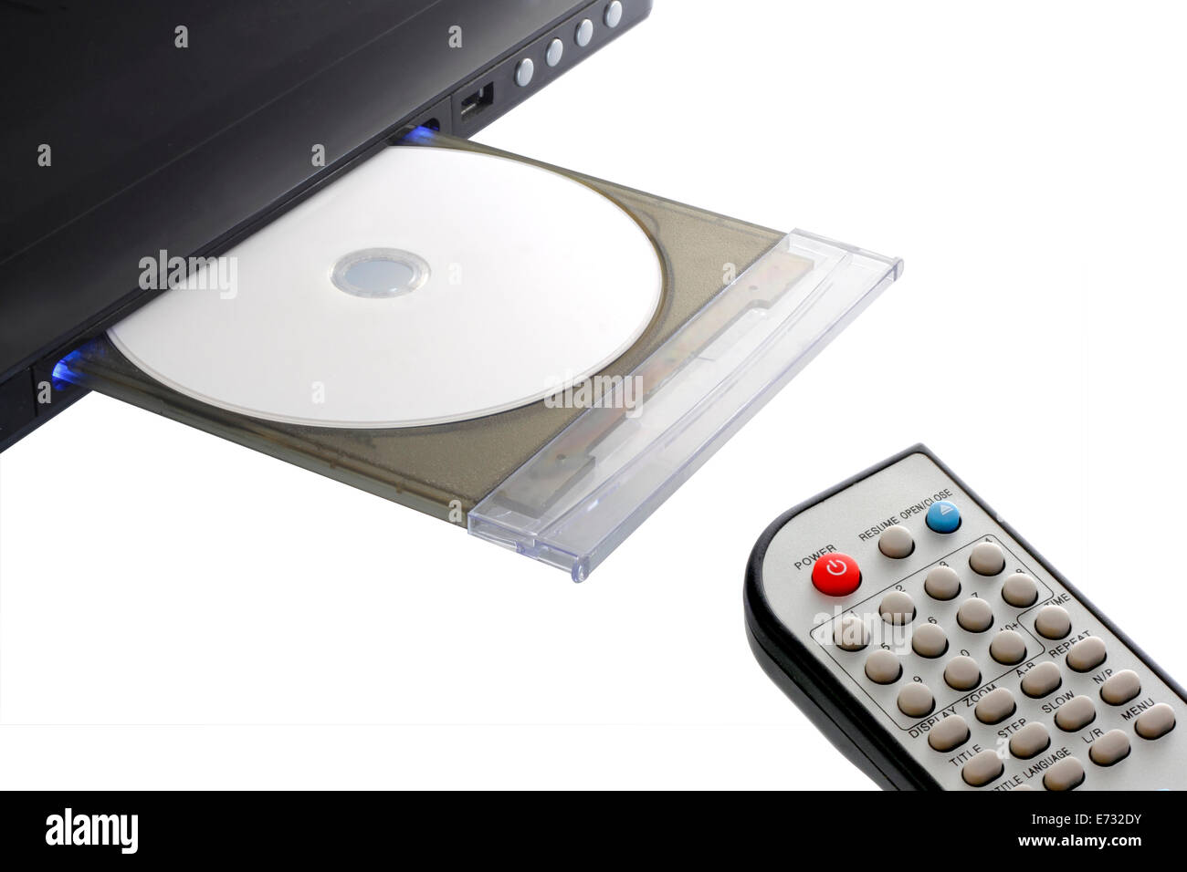 Reproductor de DVD con control remoto y abrir la bandeja del disco aislado  sobre fondo blanco Fotografía de stock - Alamy