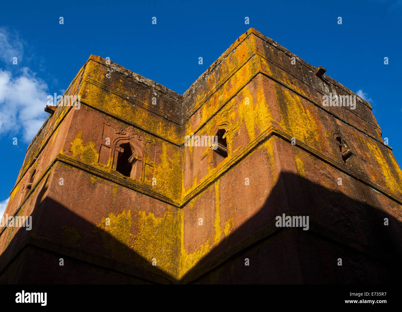 Corte de roca monolítica Iglesia de Bete Giyorgis, Lalibela, Etiopía Foto de stock