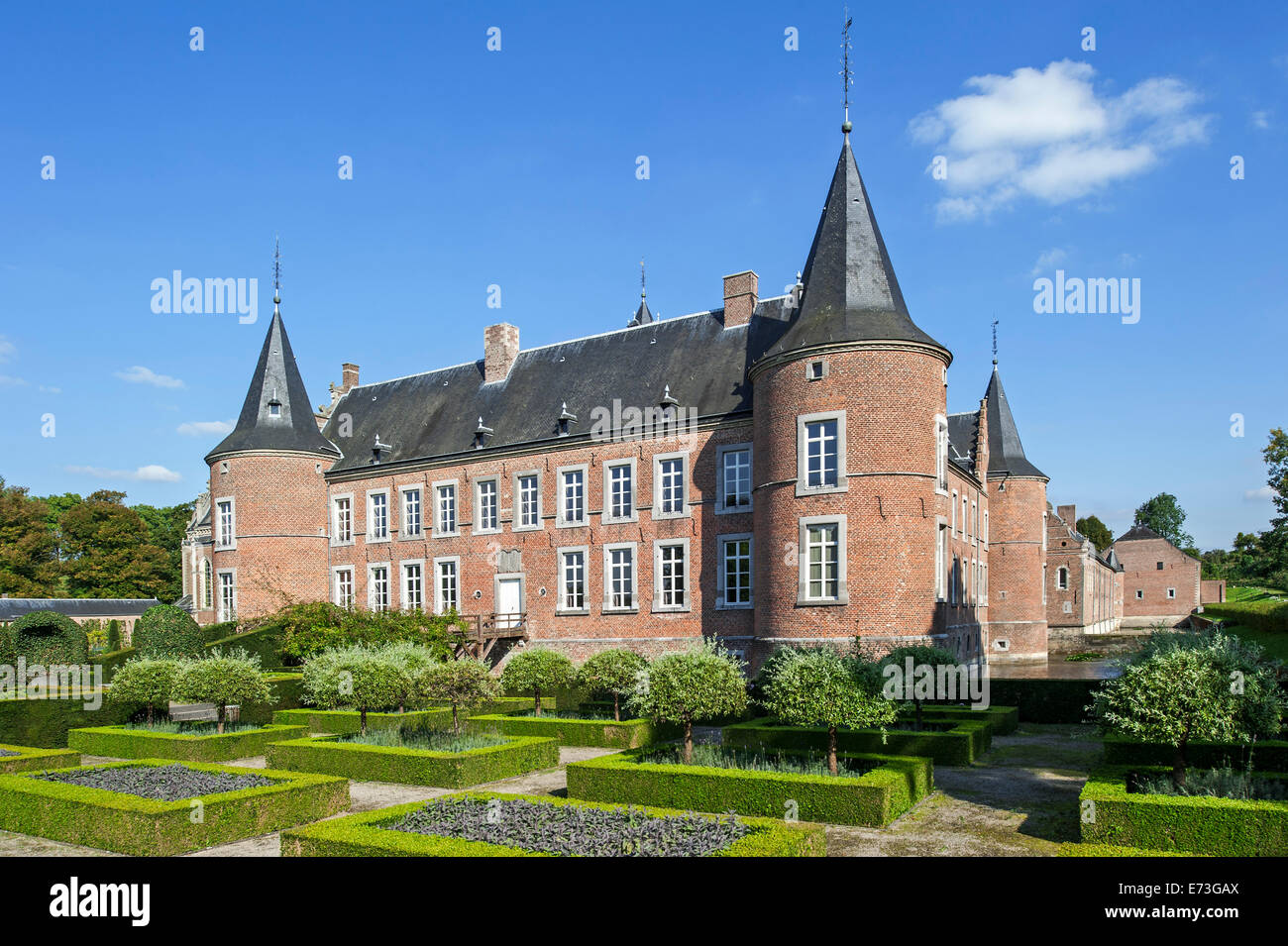 El Alden Biesen Landcommanderij / Encomienda de Alden Biesen, castillo del siglo XVI en Rijkhoven / bilzen, Bélgica Foto de stock