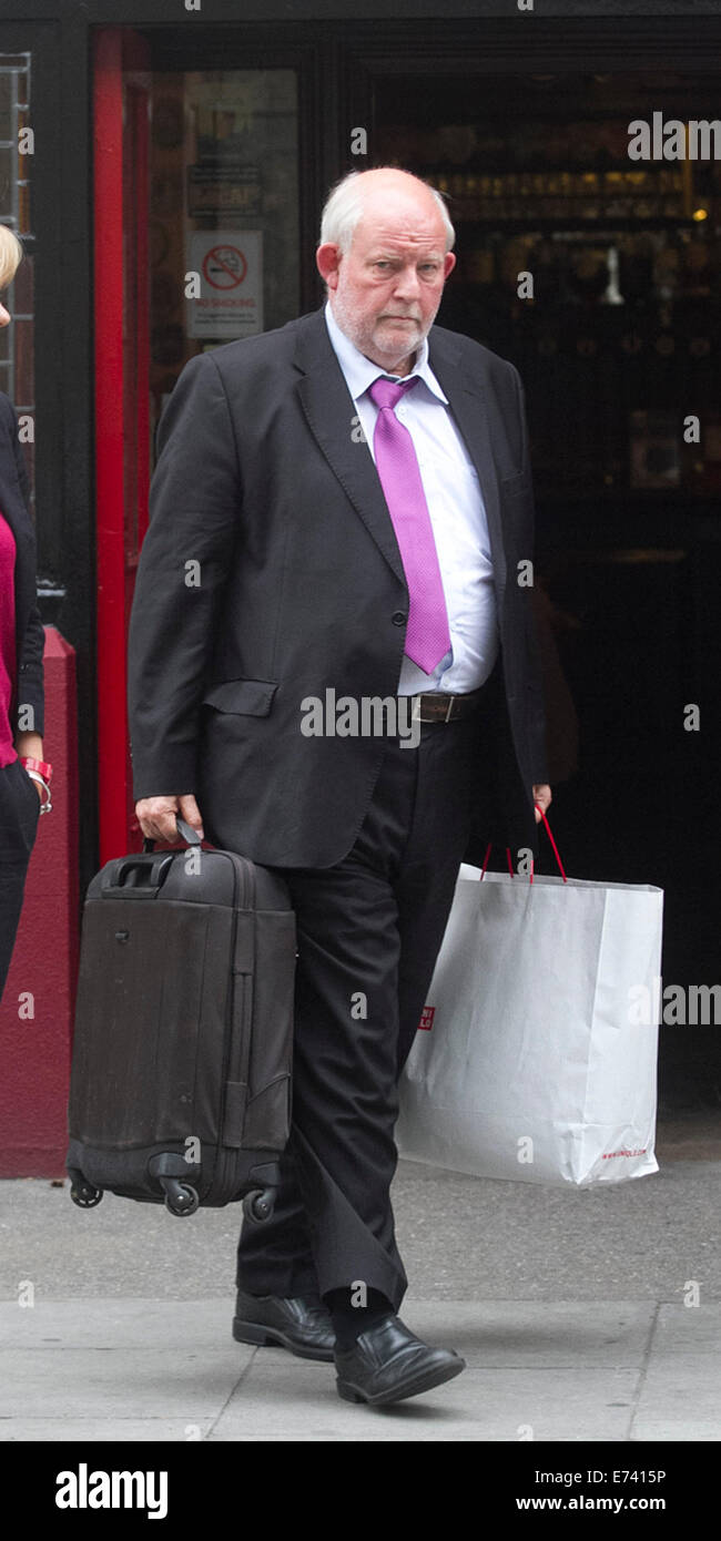 Londres, Reino Unido. 5 de septiembre de 2014. Ex secretario de interior y político laborista británico Charles Clarke está manchada en Londres Crédito: amer ghazzal/Alamy Live News Foto de stock