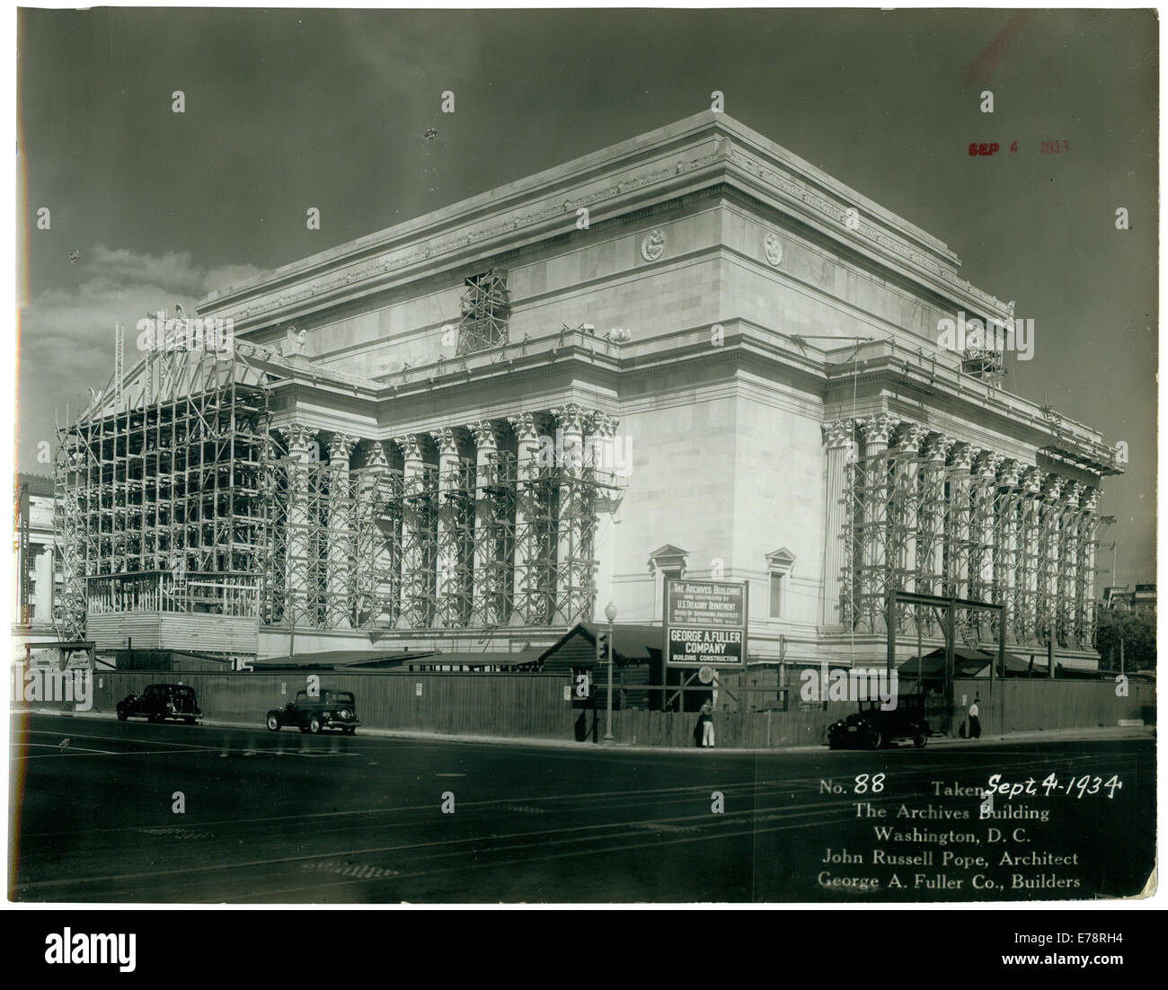 Fotografía del Edificio de Archivos Nacionales construyendo, Foto de stock