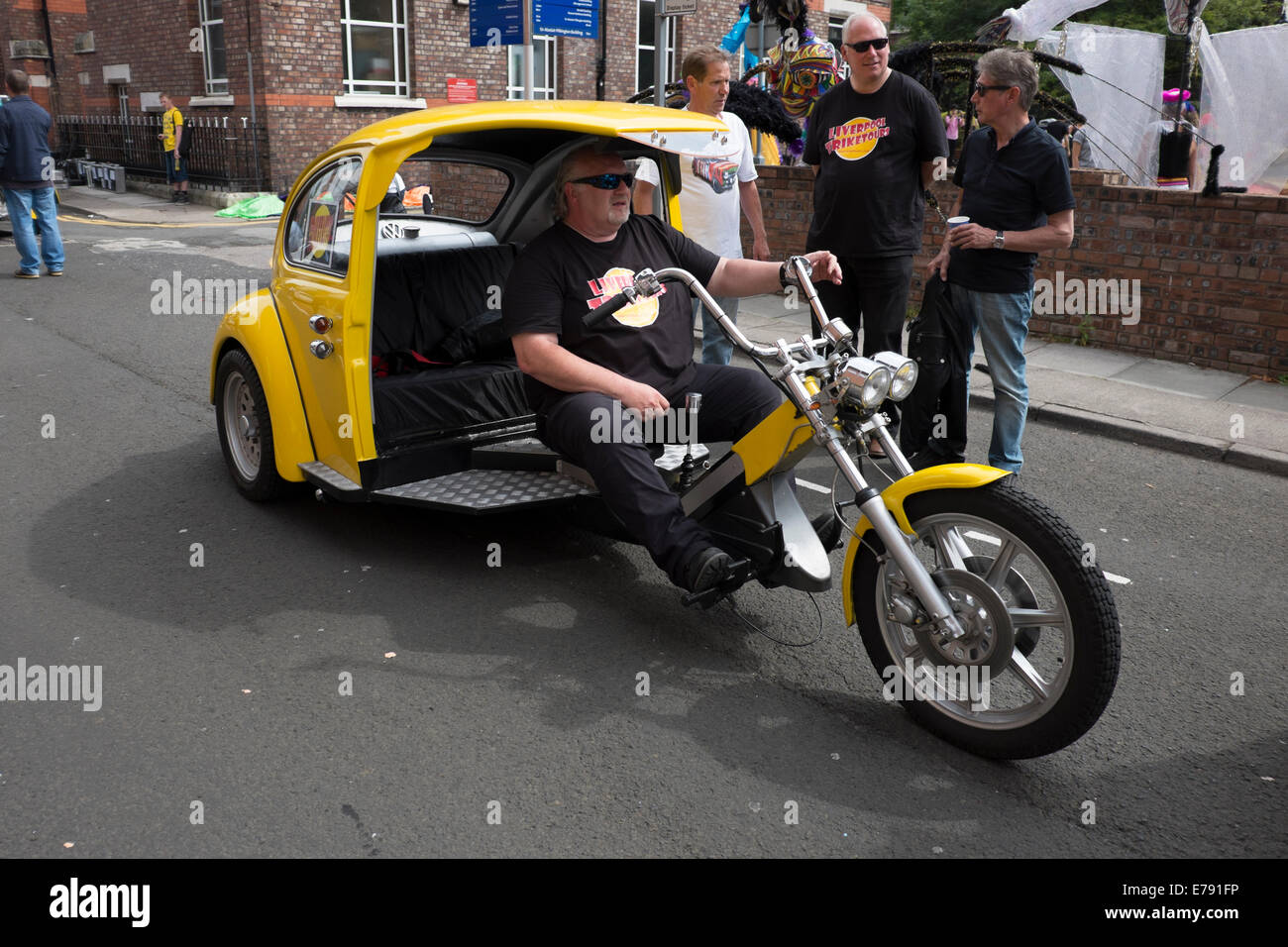 Vw escarabajo triciclo fotografías e imágenes de alta resolución - Alamy