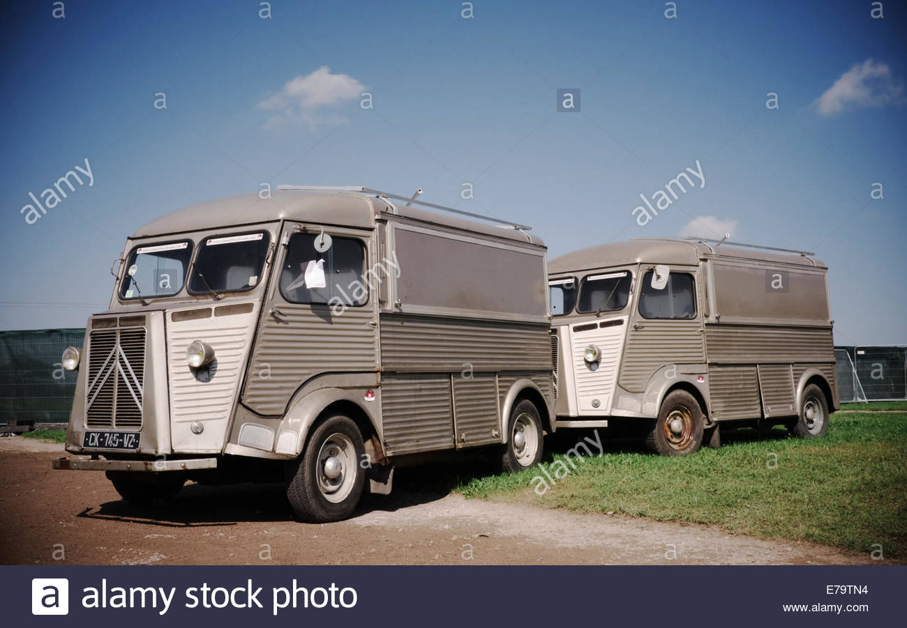 Vista de un vehículo Citroën H van catering, Francés registrados, pero en el Reino Unido. Foto de stock
