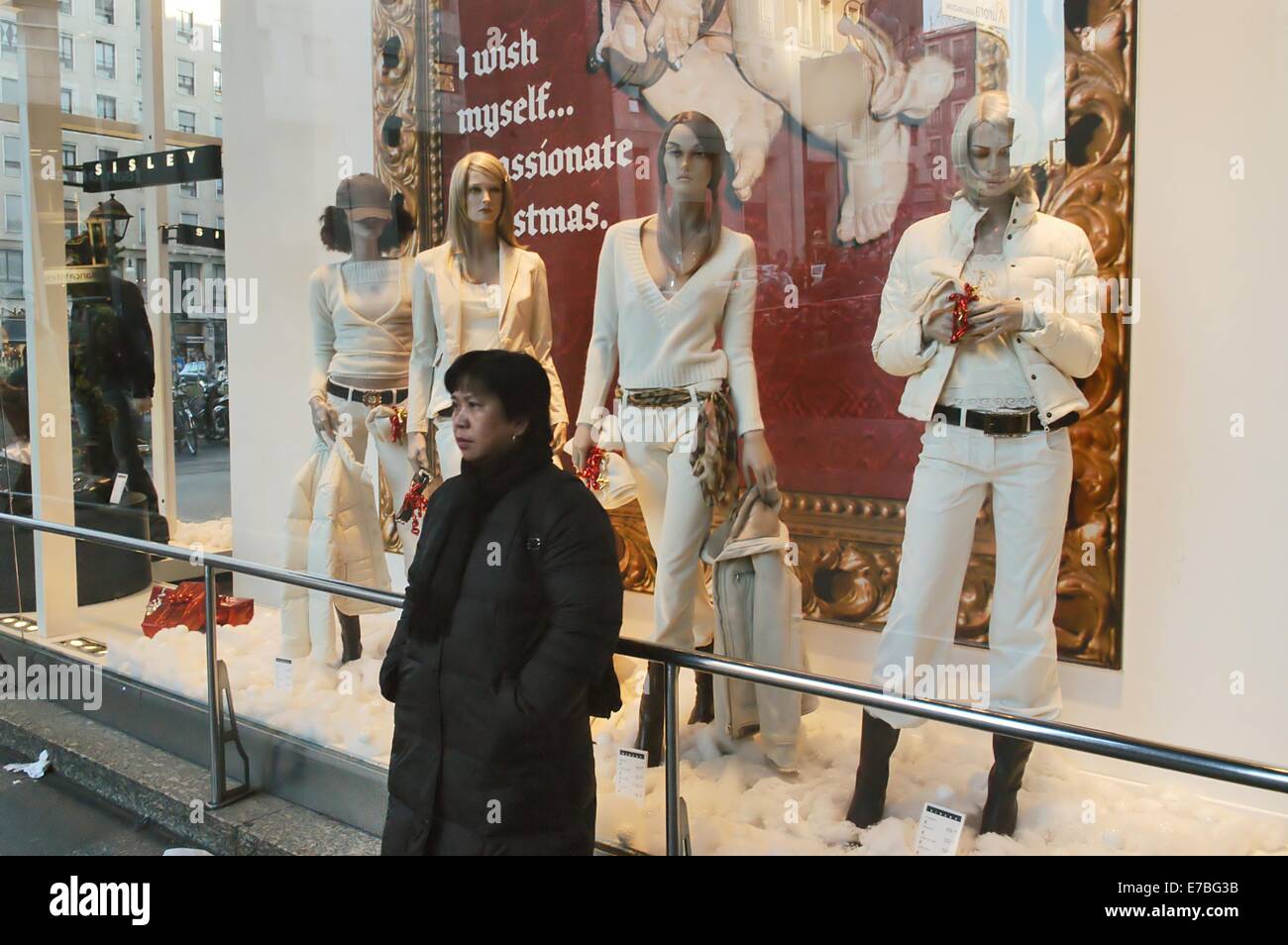 Italia Milan Milano Ropa Moda Fotos e Imágenes de stock - Página 5 - Alamy