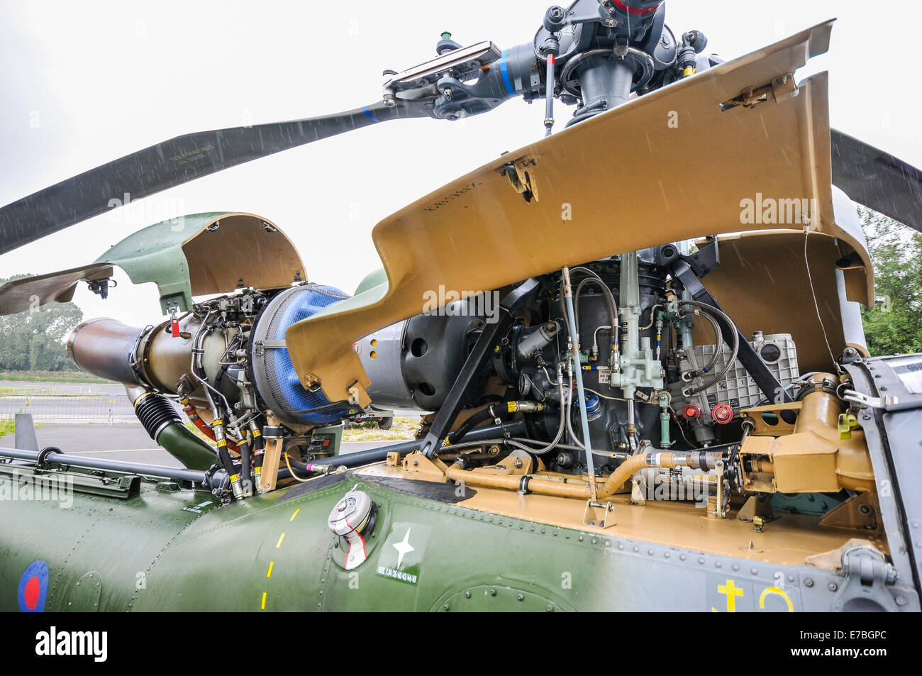 Turbine engine helicopter fotografías e imágenes de alta resolución Alamy