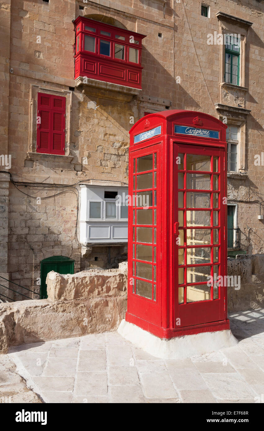 Cuadro teléfono rojo, Valletta, Malta Foto de stock