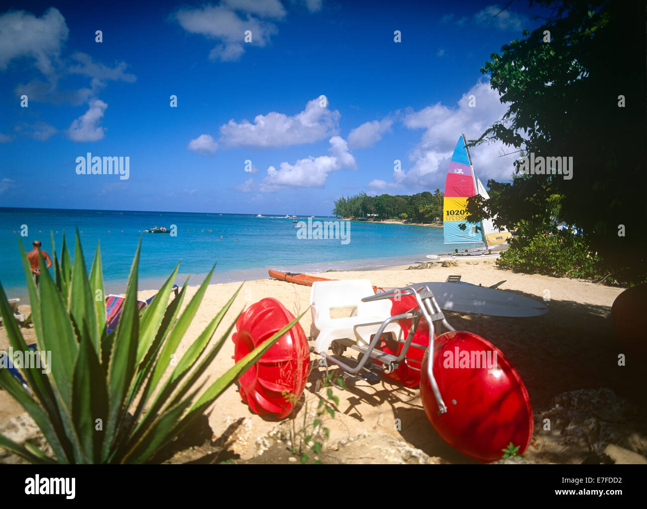 La costa oeste de la Bahía de manoe Playa Caribe Barbados Foto de stock