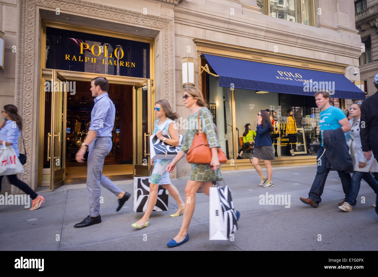 El nuevo Polo Ralph Lauren tienda de la Quinta Avenida de Nueva York  Fotografía de stock - Alamy
