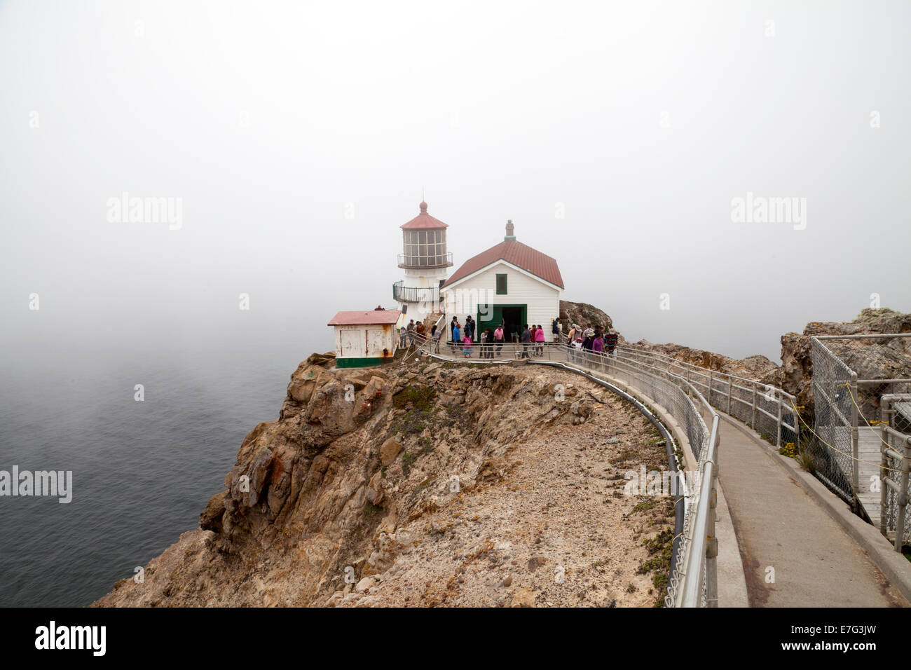 Faro de Point Reyes, Point Reyes National Seashore, Península de Point Reyes, Marin County, California, EE.UU. Foto de stock