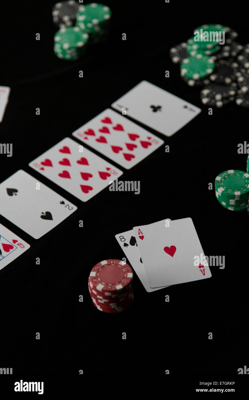 La mano ganadora es una mano de Texas Hold'em en el poker. Foto de stock