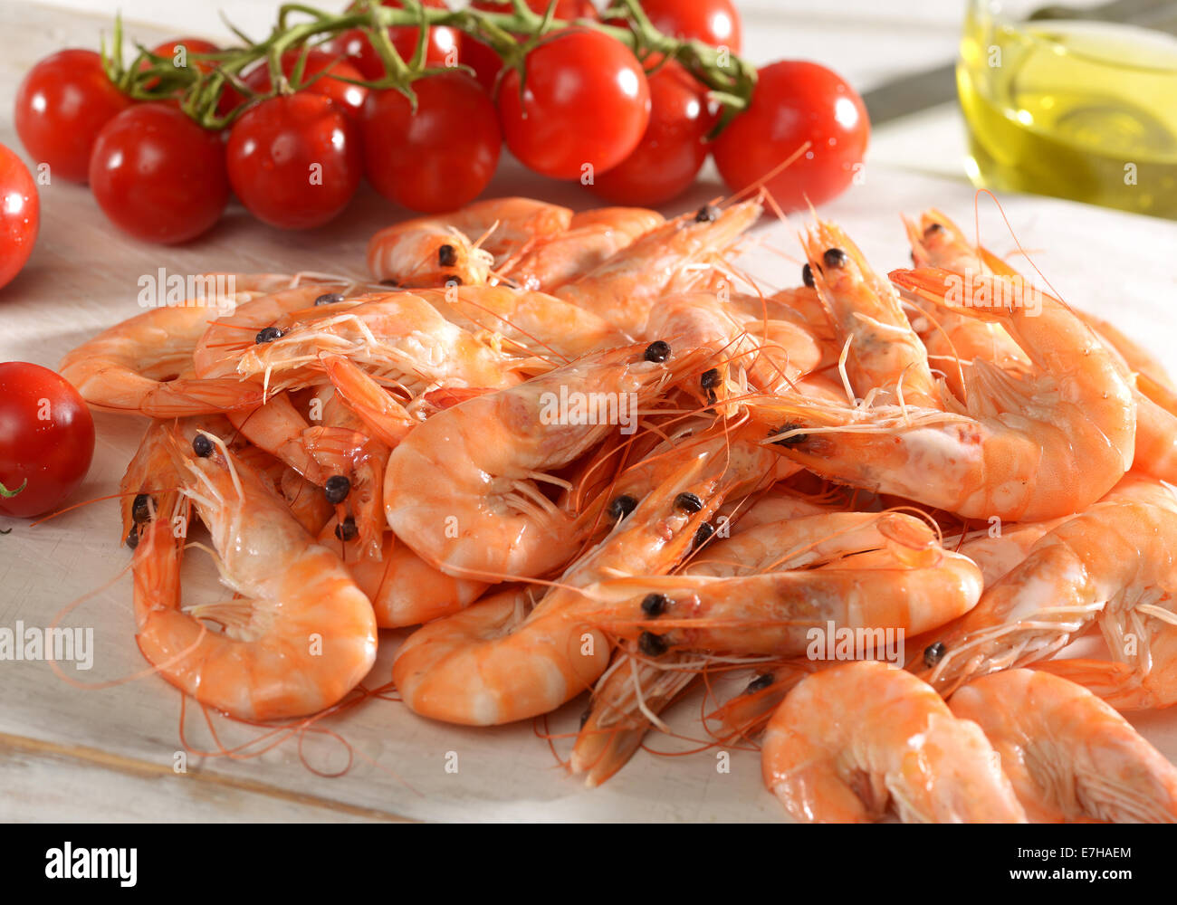 Montón de camarones marinos rosa fresca cruda Foto de stock