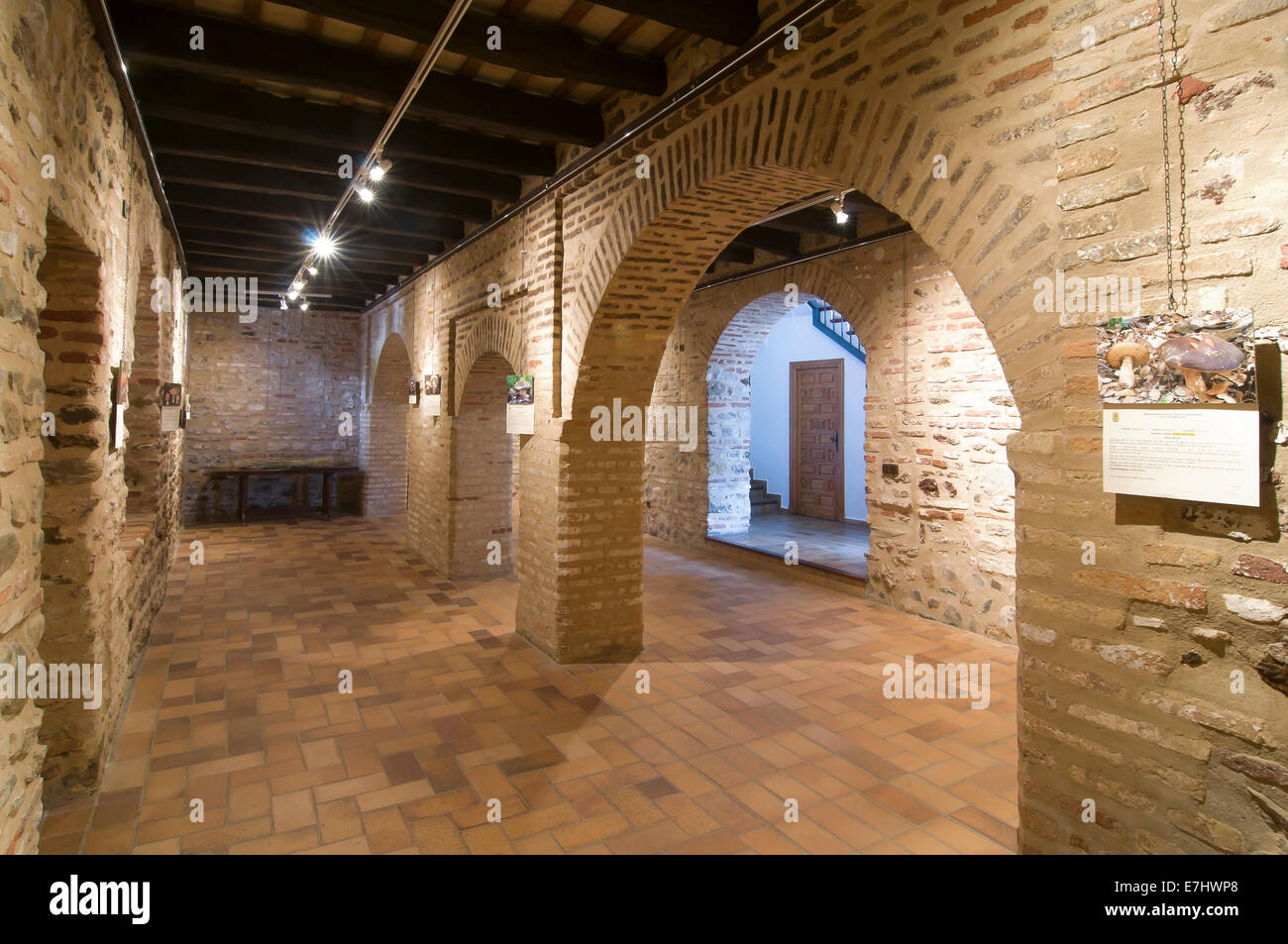 Sala Museo mudéjar del siglo XV, el ayuntamiento, La Redondela, provincia de Huelva, en la región de Andalucía, España, Europa Foto de stock