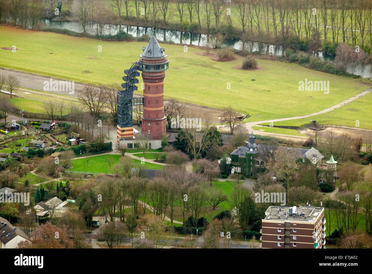 Vista aérea, Styrum Water Tower, Acuario Museo del Agua, el palacio Schloss Styrum Castillo, Mülheim an der Ruhr, área de Ruhr Foto de stock