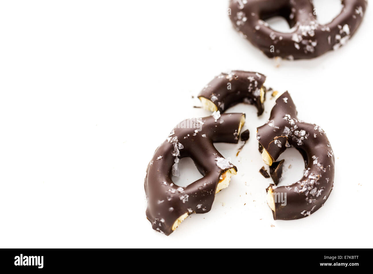 Chocolate covered pretzel fotografías e imágenes de alta resolución - Alamy