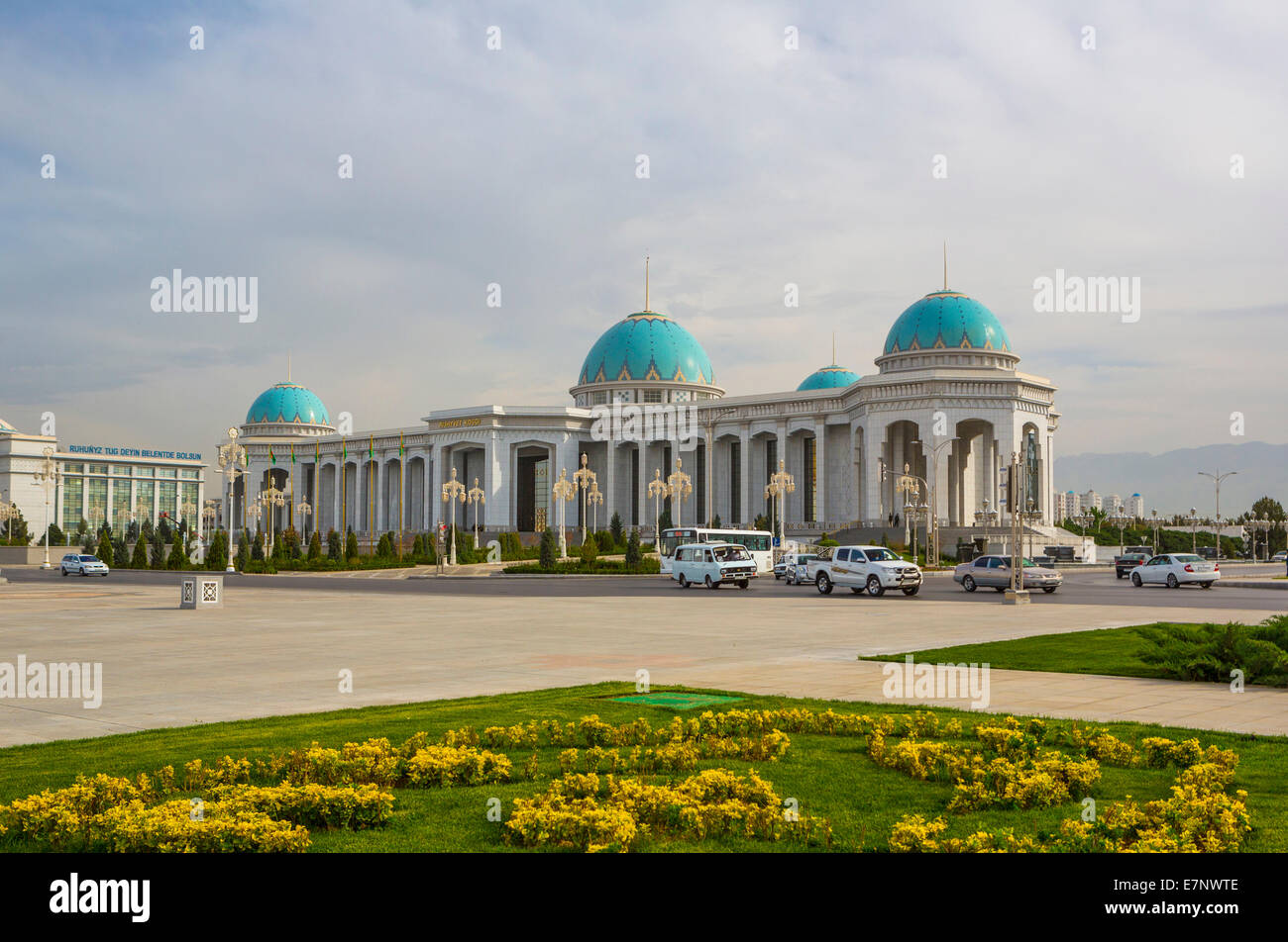 Ashgabat La Ciudad Ruhyet Turkmenist N En Asia Central Frica