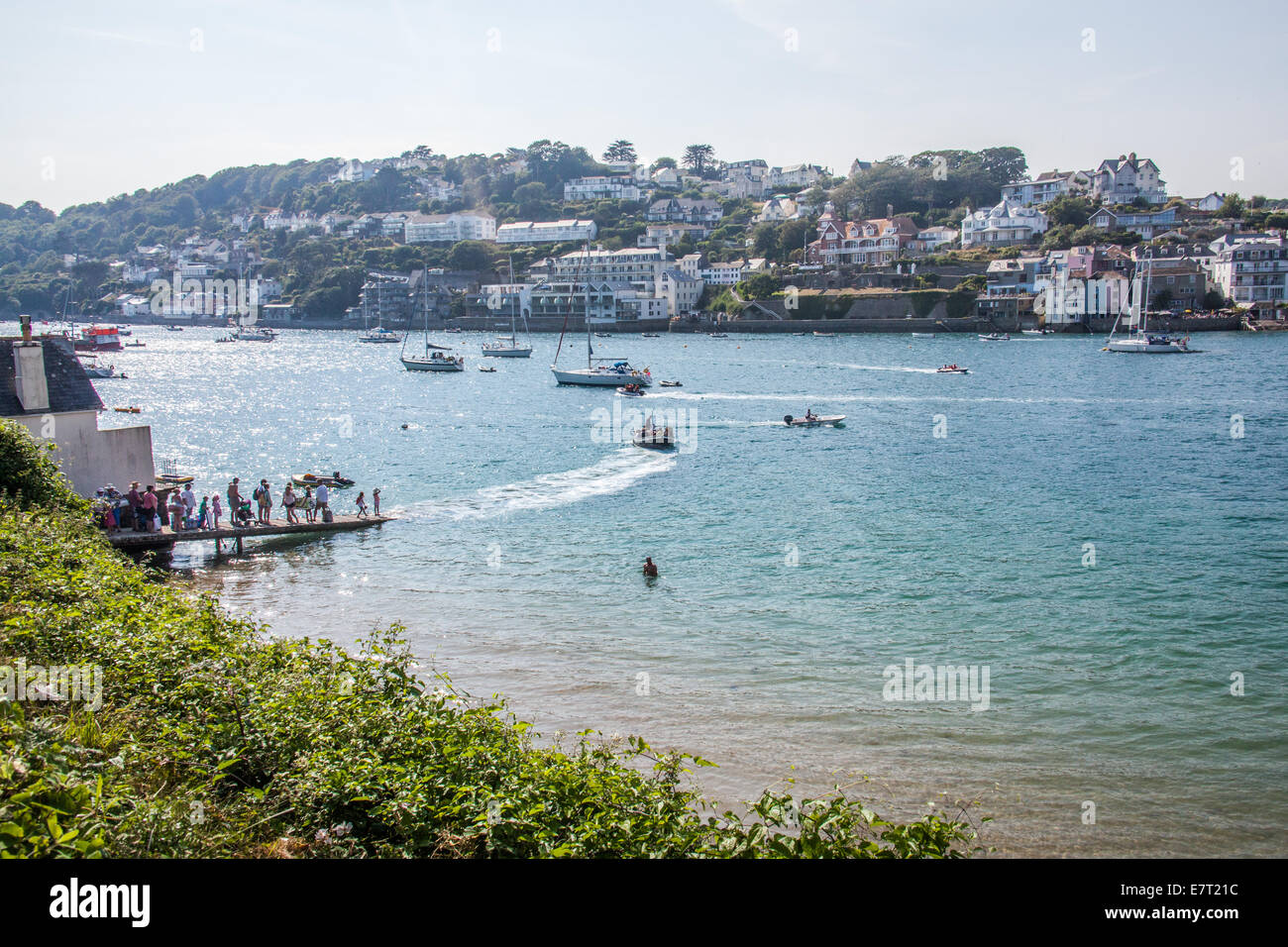 Salcombe ferry de pasajeros entre East Portlemouth playa y ciudad, en Salcombe Salcombe Devon, Inglaterra, Reino Unido. Foto de stock