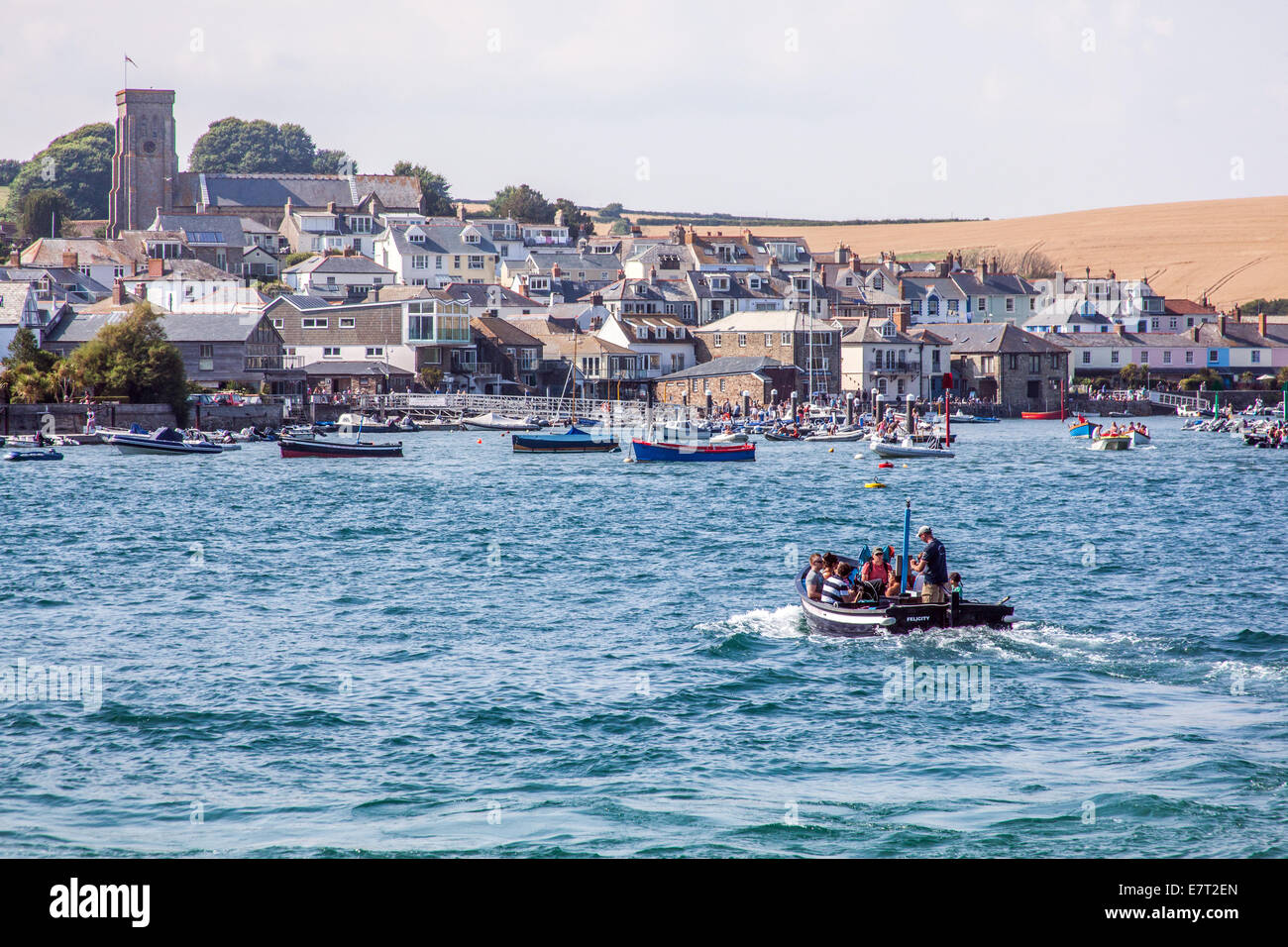 Salcombe ferry de pasajeros entre East Portlemouth playa y ciudad, en Salcombe Salcombe Devon, Inglaterra, Reino Unido. Foto de stock