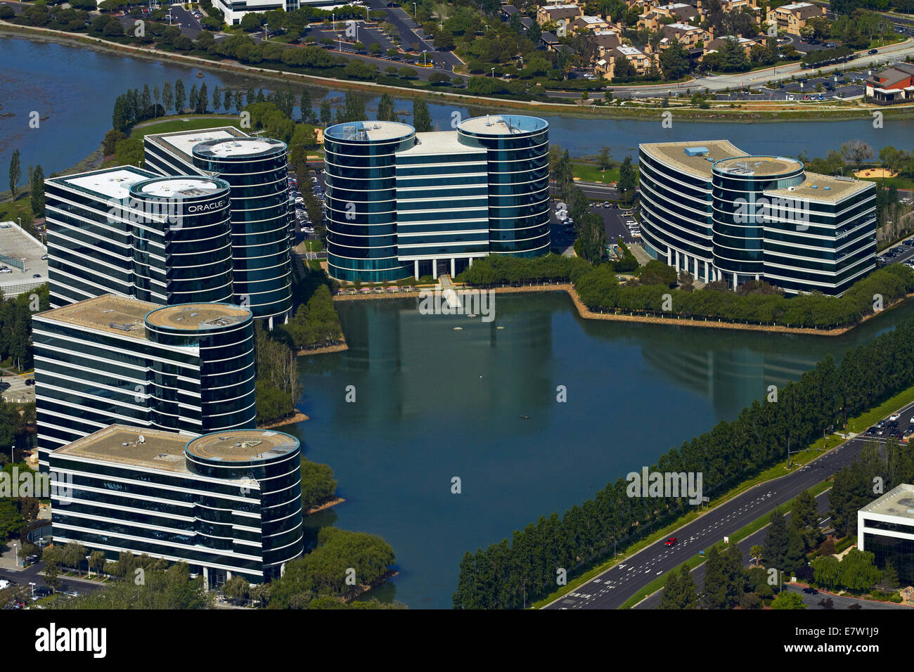 Oracle Corporation sede y vías navegables, Redwood Shores, Redwood City, San Francisco, California, EEUU - antena Foto de stock