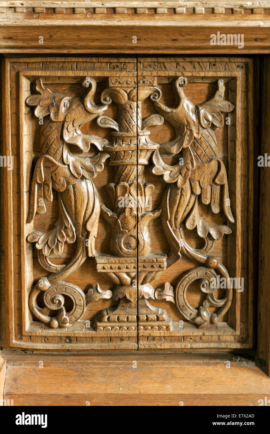 Panel del coro tallada en roble-pantalla ( siglo xvi ) en la Iglesia de San  Nicolás, monnickendam, Holanda Septentrional, en los Países Bajos  Fotografía de stock - Alamy