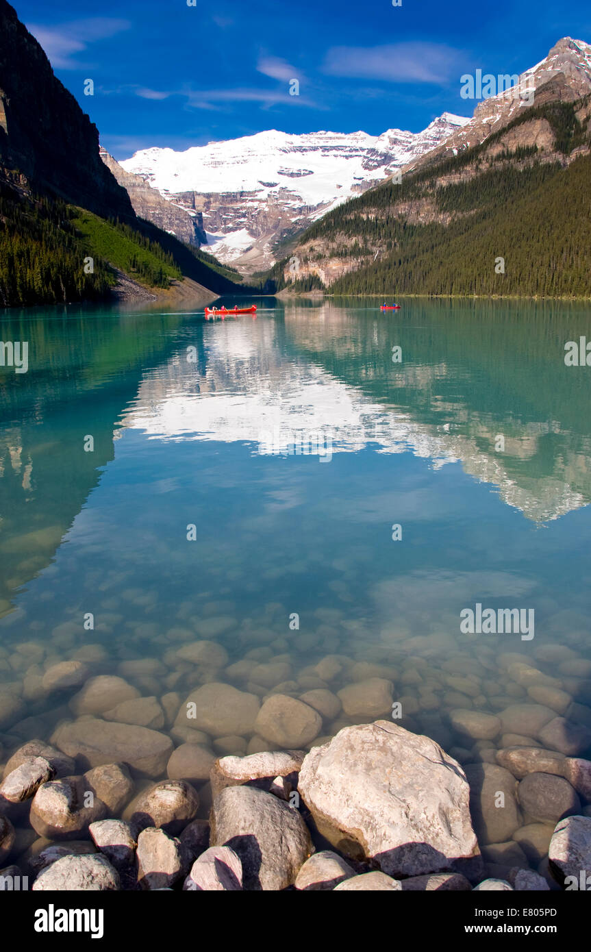 El lago Louise, el Parque Nacional de Banff, Alberta, Canadá Foto de stock
