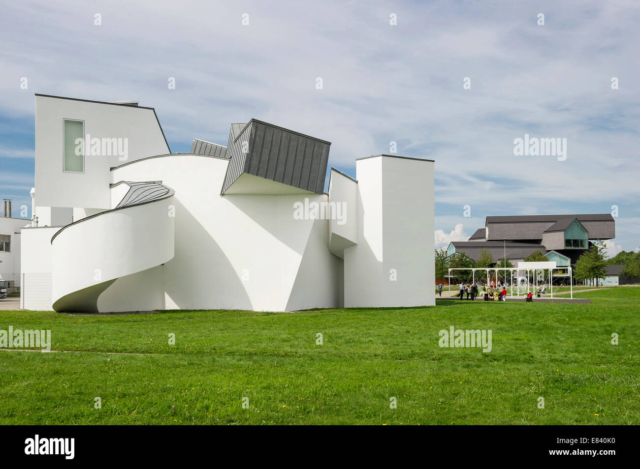 El Vitra Design Museum, por el arquitecto Frank O. Gehry, Parque de la arquitectura de la