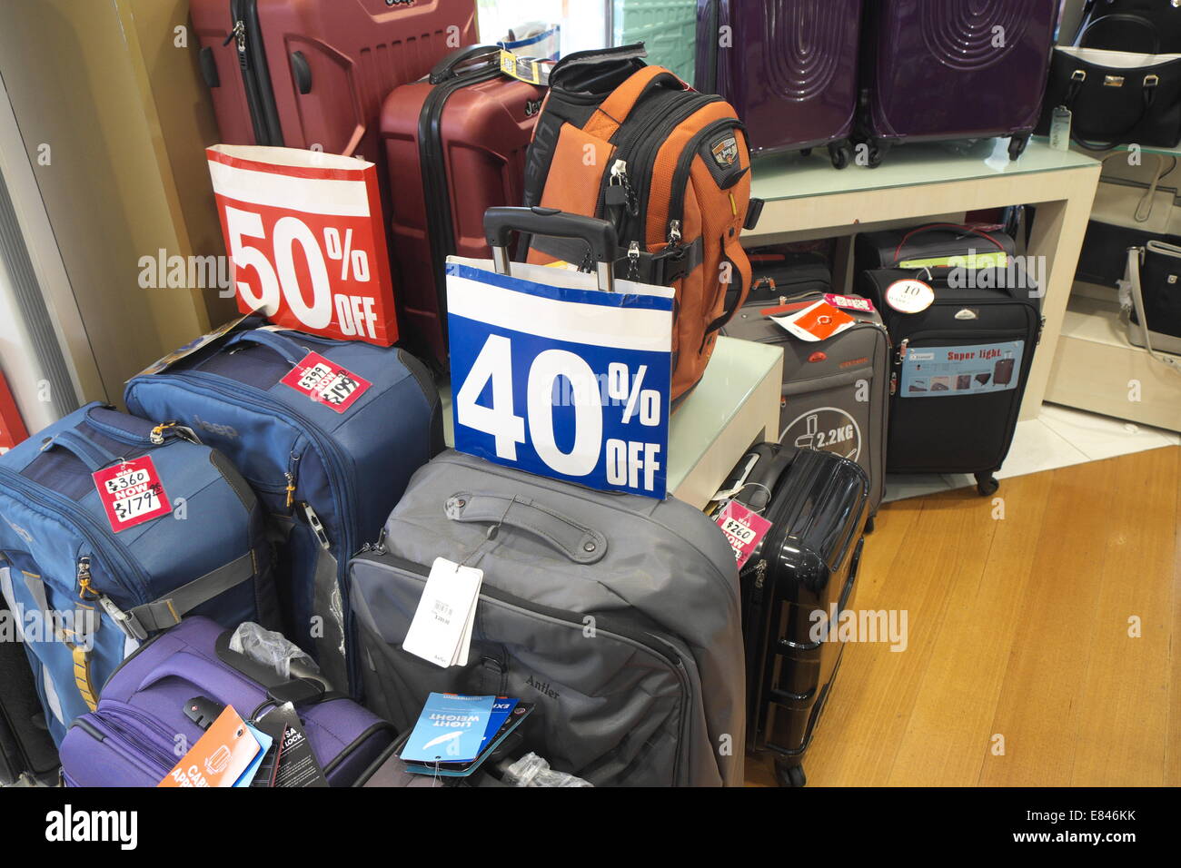 y maletas para venta en tienda el norte de Sydney, Australia Fotografía de stock Alamy