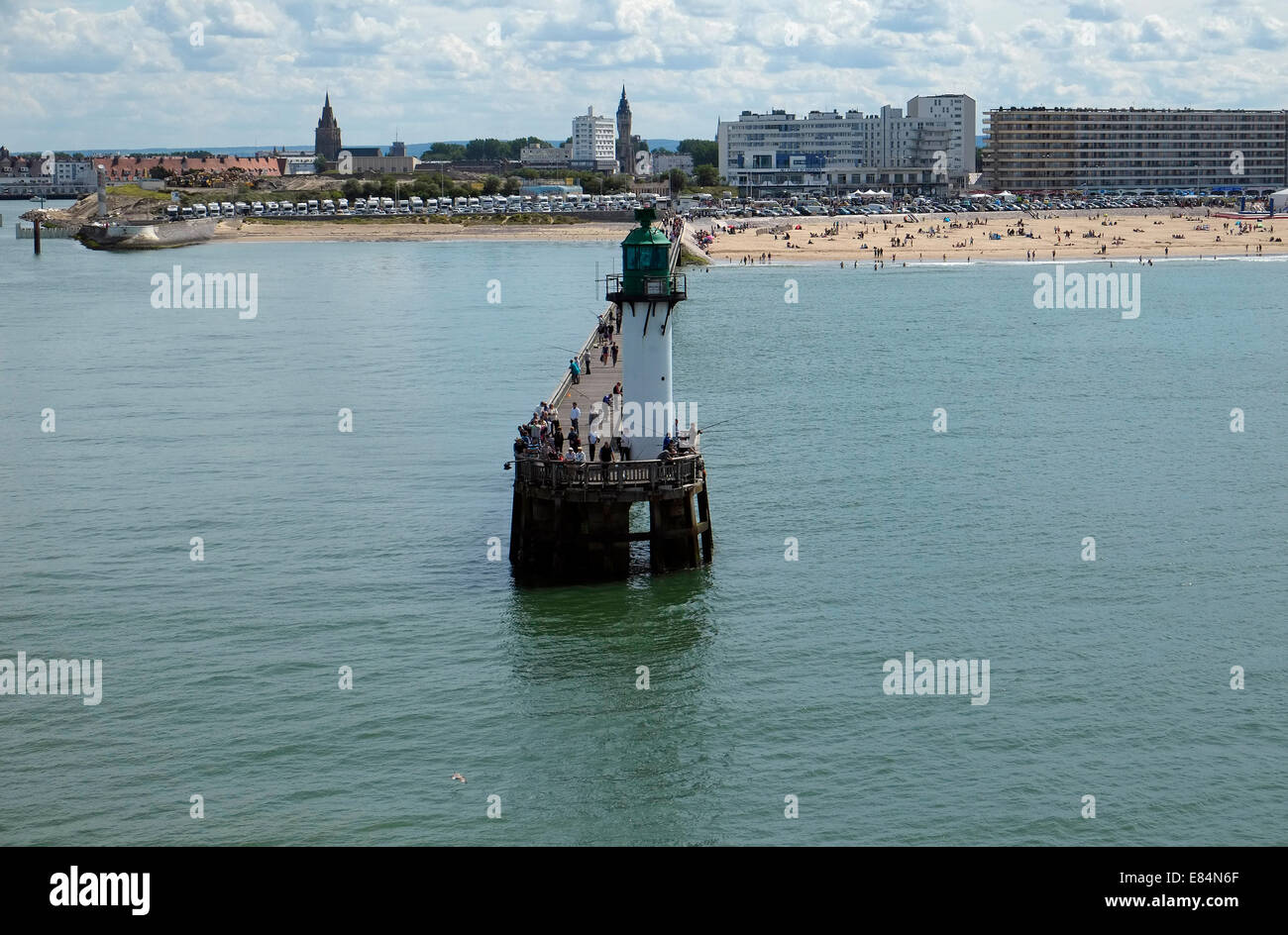 erupción falta de aliento golpear Puerto de calais fotografías e imágenes de alta resolución - Alamy erupción falta de aliento golpear Puerto de calais fotografías e imágenes de alta resolución - Alamy