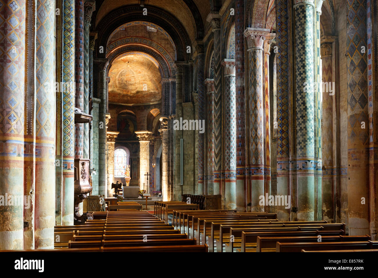 Iglesia de NotreDame la Grande, una iglesia románica, Poitiers, Vienne