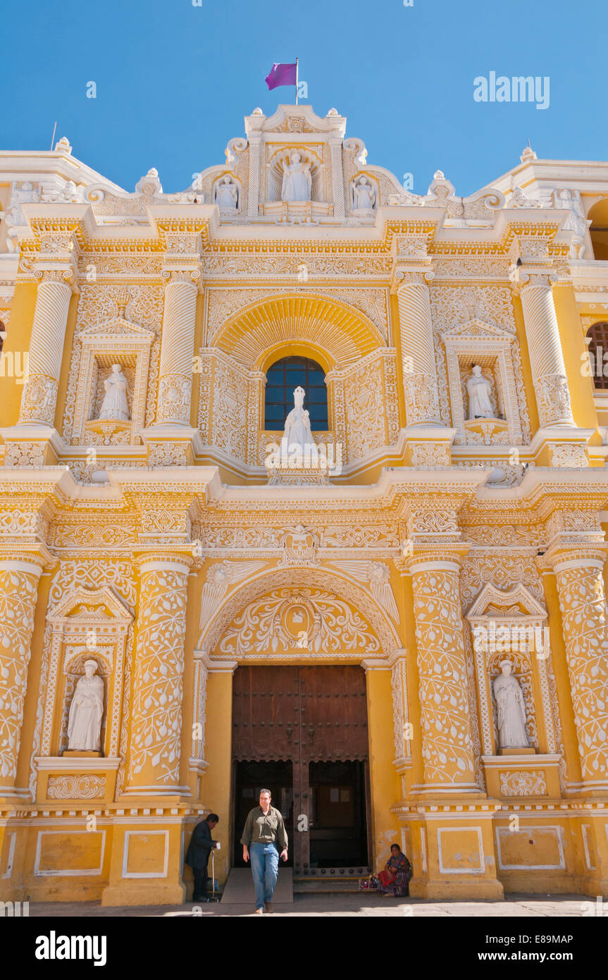 Iglesia La Merced, Antigua Guatemala, Guatemala Fotografía de stock - Alamy