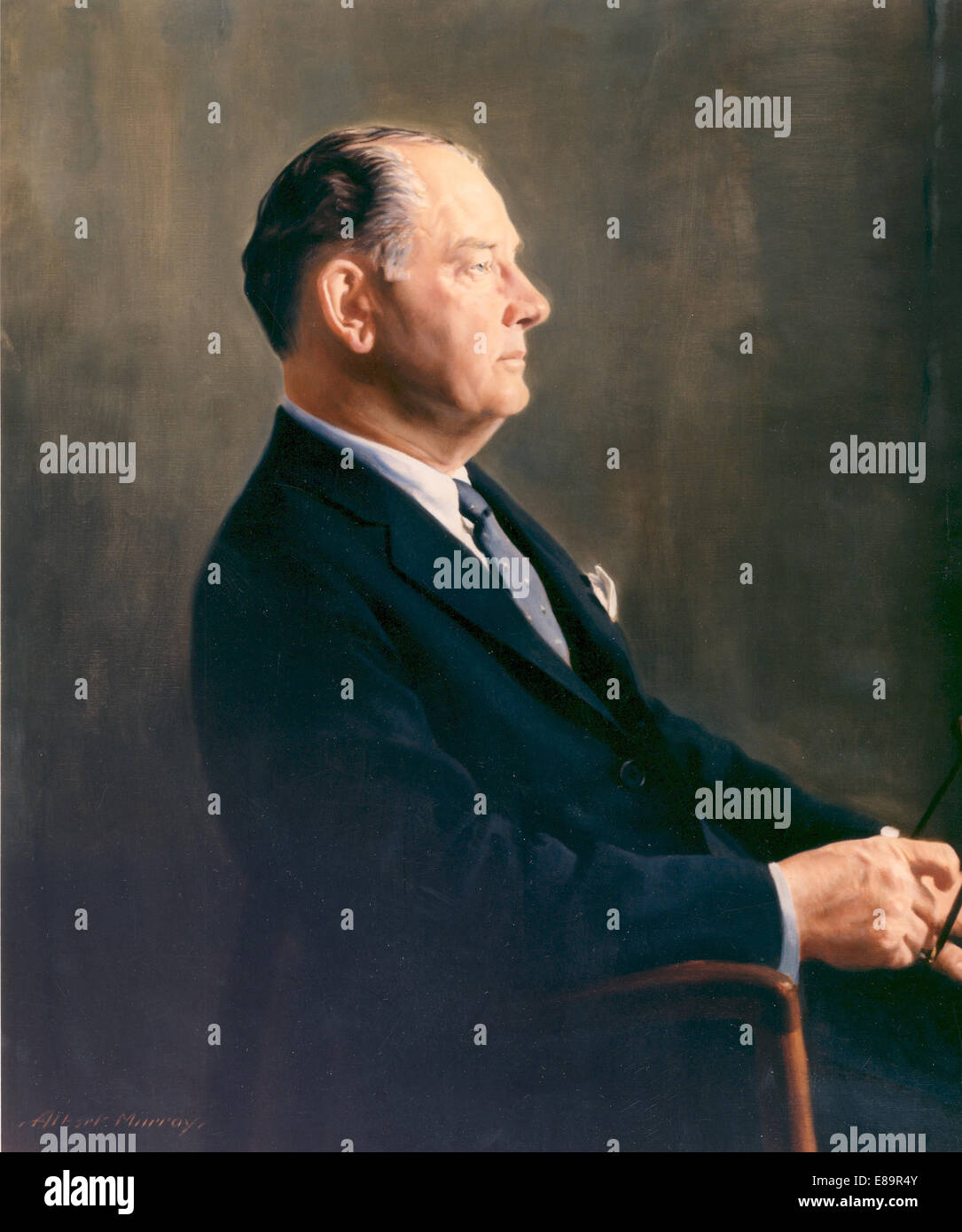 T. Keith Glennan (Thomas) fue el primer administrador de la Administración Nacional de Aeronáutica y el Espacio, establecida el 1 de octubre de 1958, en virtud de la Ley Nacional de Aeronáutica y del espacio de 1958. Como Administrador, Sr. Glennan encabezó un equipo de científicos, ingenieros, técnicos y otros empleados en la investigación y desarrollo en materia de aeronáutica y del espacio. En esta posición, él era un miembro de la Presidencia del Consejo Nacional de Aeronáutica y del espacio. Nacido en Enderlin, Dakota del Norte, el 8 de septiembre de 1905, el Sr. Glennan obtuvo una licenciatura en ingeniería eléctrica de la Sheffield Schoo científico Foto de stock