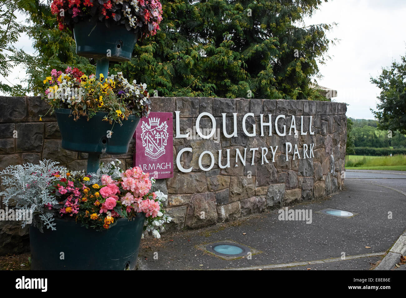 La señal de entrada al Parque Nacional Loughgall Condado de Armagh en Irlanda del Norte REINO UNIDO Foto de stock