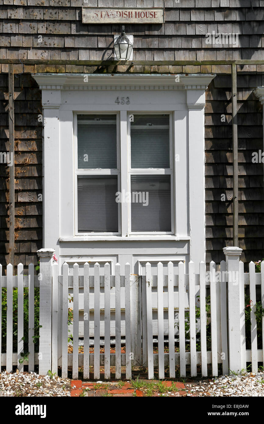 Entrada a una casa en Provincetown, Massachusetts, EE.UU. Foto de stock