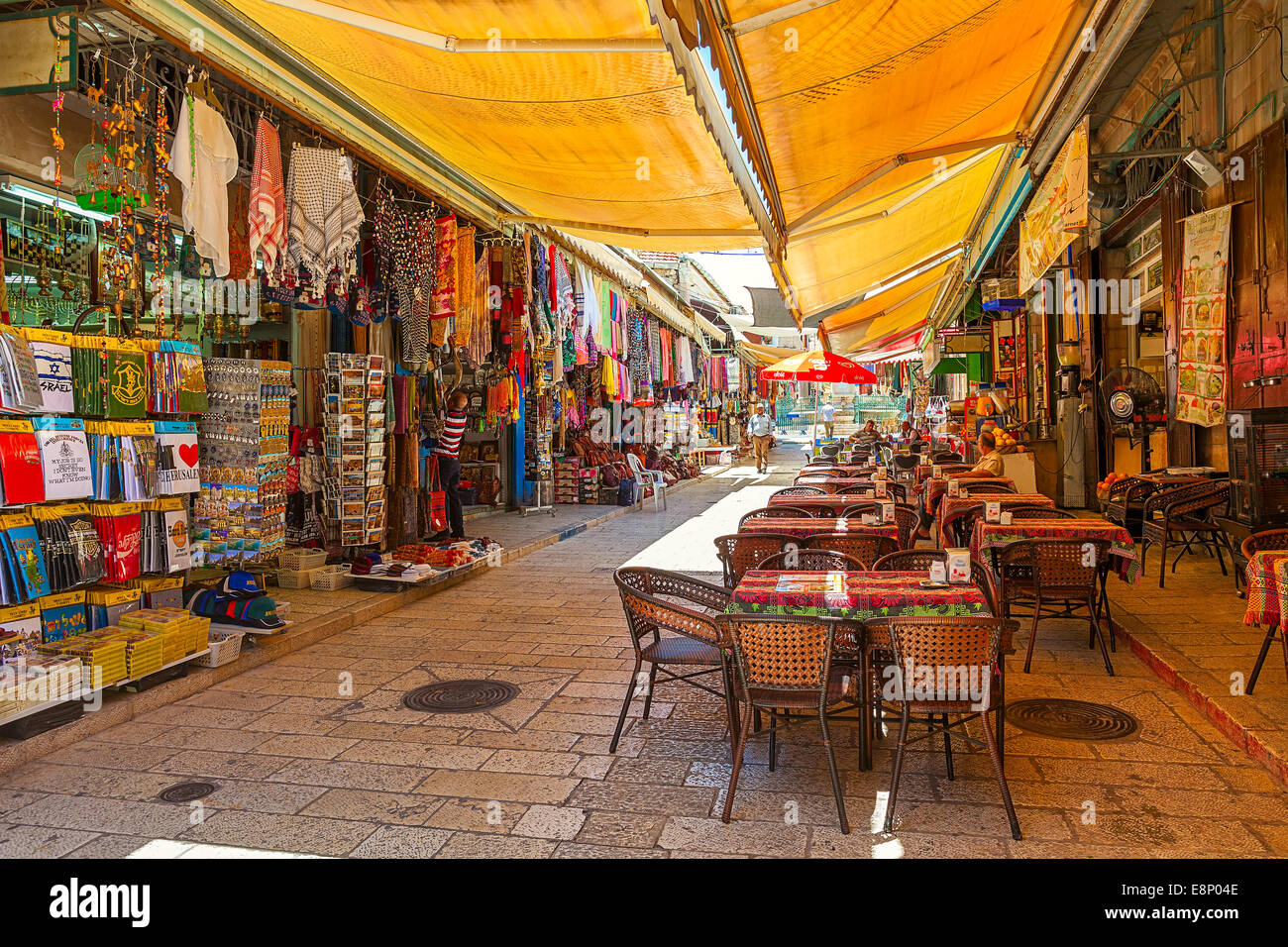 Bazar en la Ciudad Vieja de Jerusalén, Israel. Foto de stock