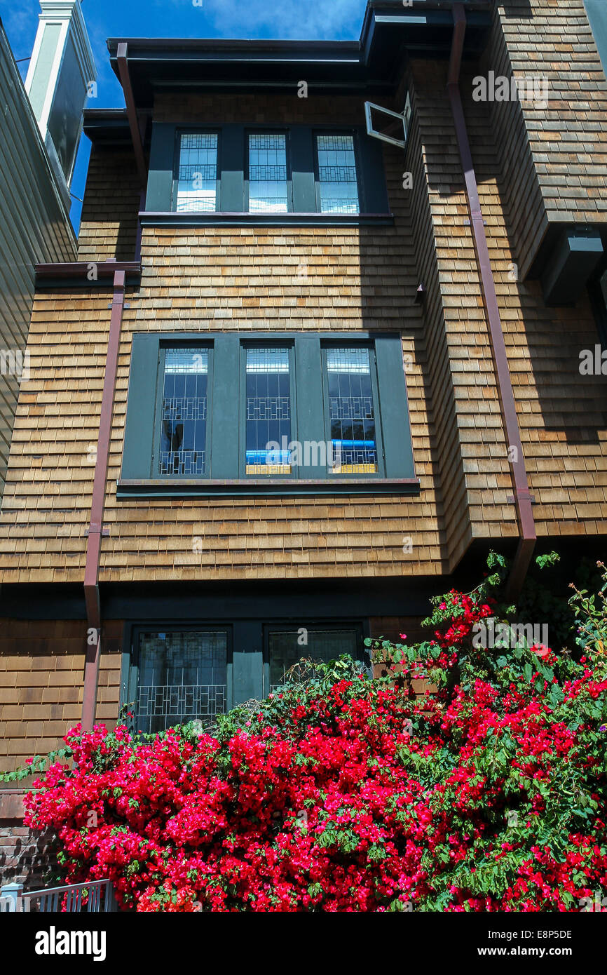 Un hogar con windows diseñado por Frank Lloyed Wright, en Pacific Heights, San Francisco Foto de stock