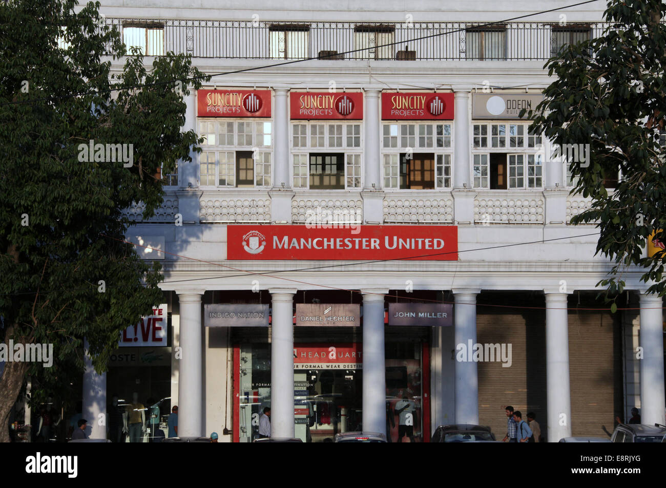 Manchester United en Connaught Place, en el centro de la de Nueva Fotografía de stock - Alamy